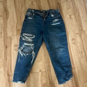 American Eagle mom jeans